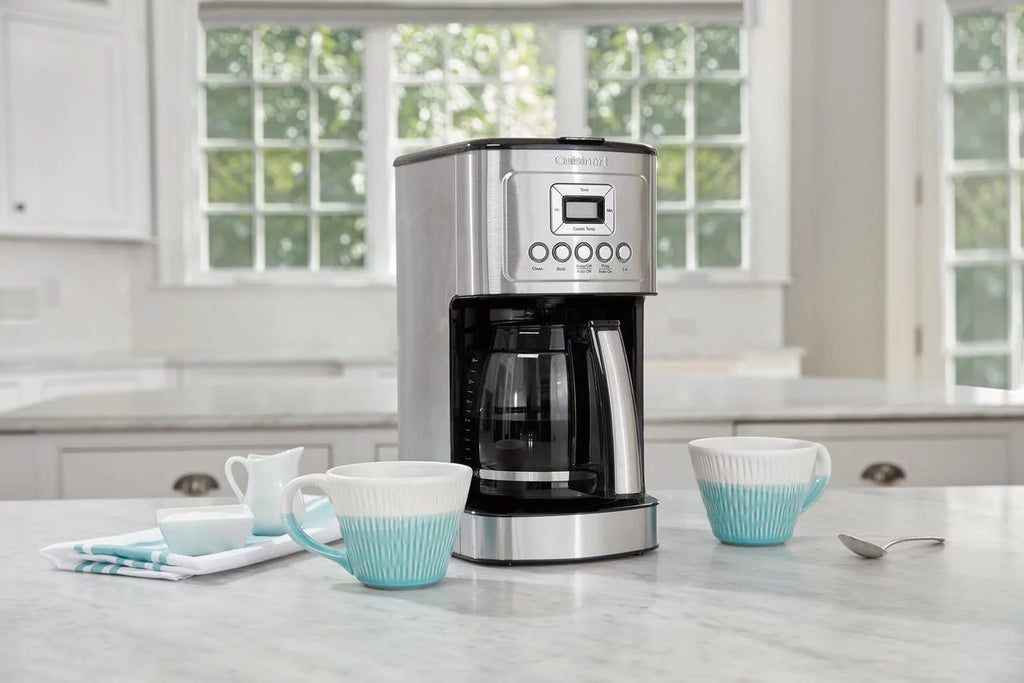 14 Cup Programmable Coffeemaker Silver N631