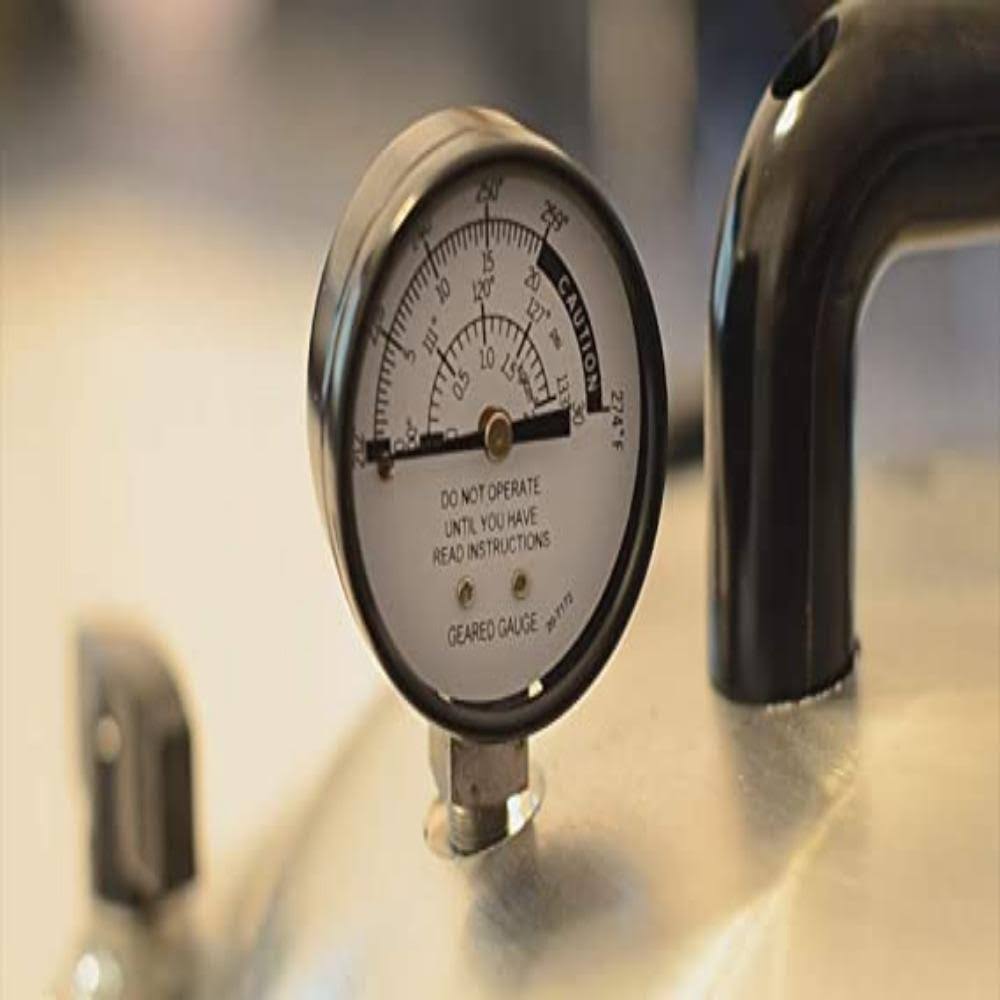 15.5 qt Pressure Cooker A1227