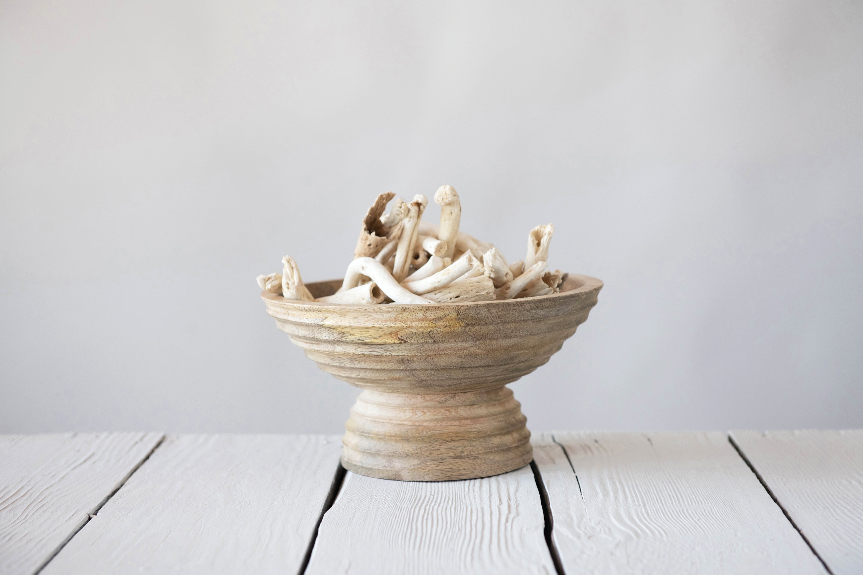 Ridged Mango Wood Footed Bowl F370281