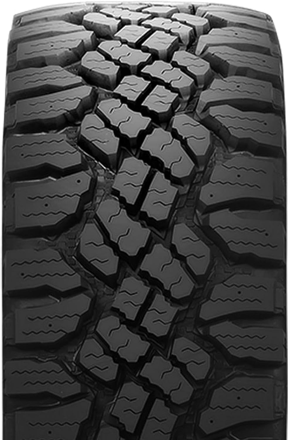 LT295/70R17 128/125S E Light Truck Tire J6779
