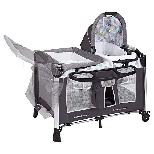 Portable Playard with Bassinet and Changing Table G22674