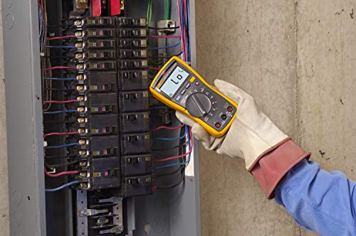 Digital Multimeter with Non-Contact AC Voltage Detection I93153