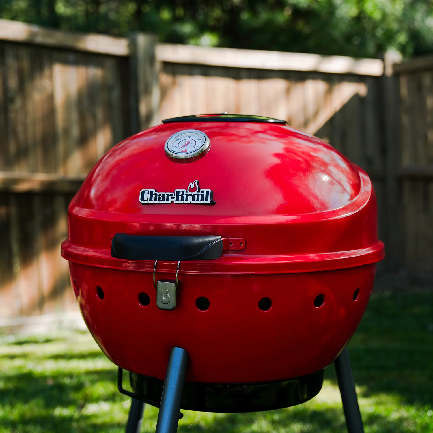 Charcoal Grill O748