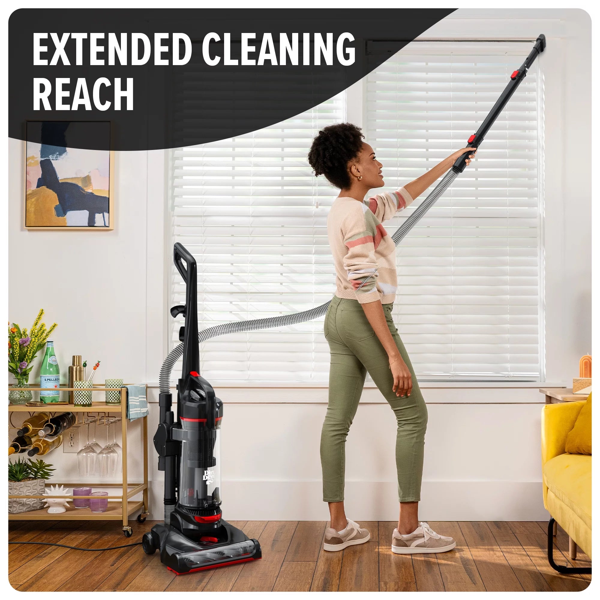 Bagless Upright Vacuum Cleaner Y633