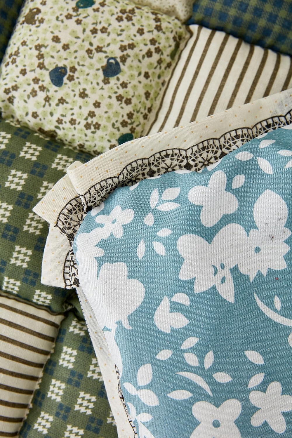 Green 28"x59" Cotton Quilted Sofa Cover J9515