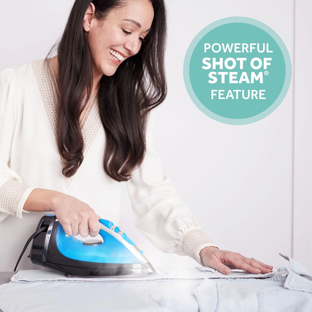 1400W Steammaster Iron with Retractable Cord, Blue and Black Finish G9345