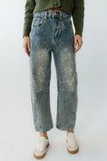 Embroidered Barrel Jeans in Medium Wash Z50702