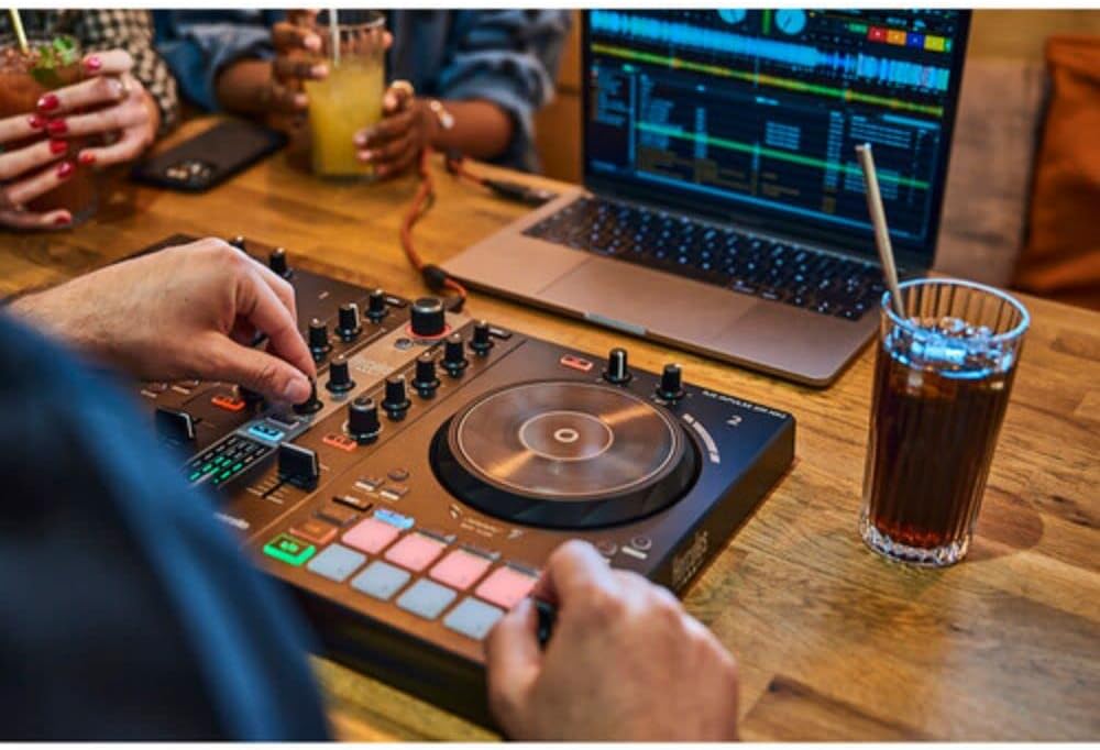 2-Deck USB DJ Controller with Audio Cable M56878